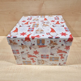 Ajándékdoboz - Karácsonyi manó 20x20x14 cm