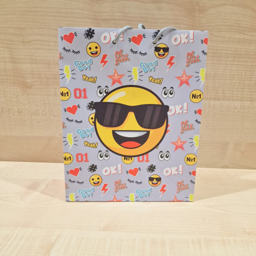 Ajándéktáska 18x23x10 - Smile