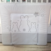 Pelenkázólap puha pufi 75x85 cm - happy family