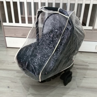 Esővédő hordozóra