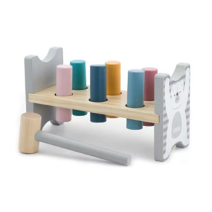 Fa kalapácsos dühöngő