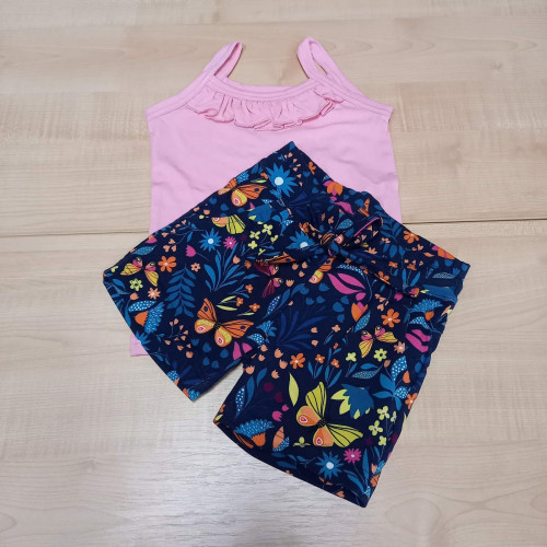 Lányka együttes - Rózsaszín trikós