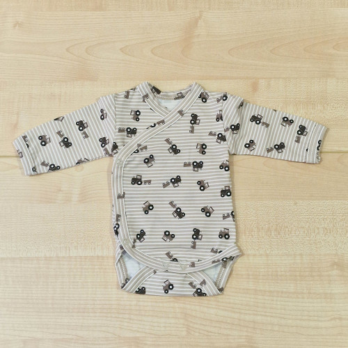 Átlapolós body - Mogyi traktor