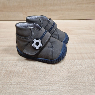 Maus gumiorrú cipő szürke z13