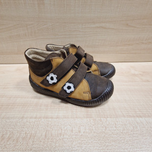 Maus cipő Z20 - Mustár-barna foci 30