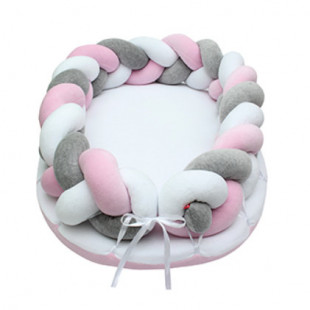 Fonott babafészek - rózsaszín-fehér-szürke