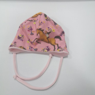 Bélelt bébi sapka - rózsaszín lovas