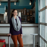 Chicco boppy multifunkcionális kismama kendő - pearl