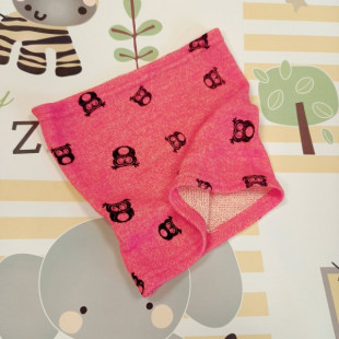 Mikka lányka csősál